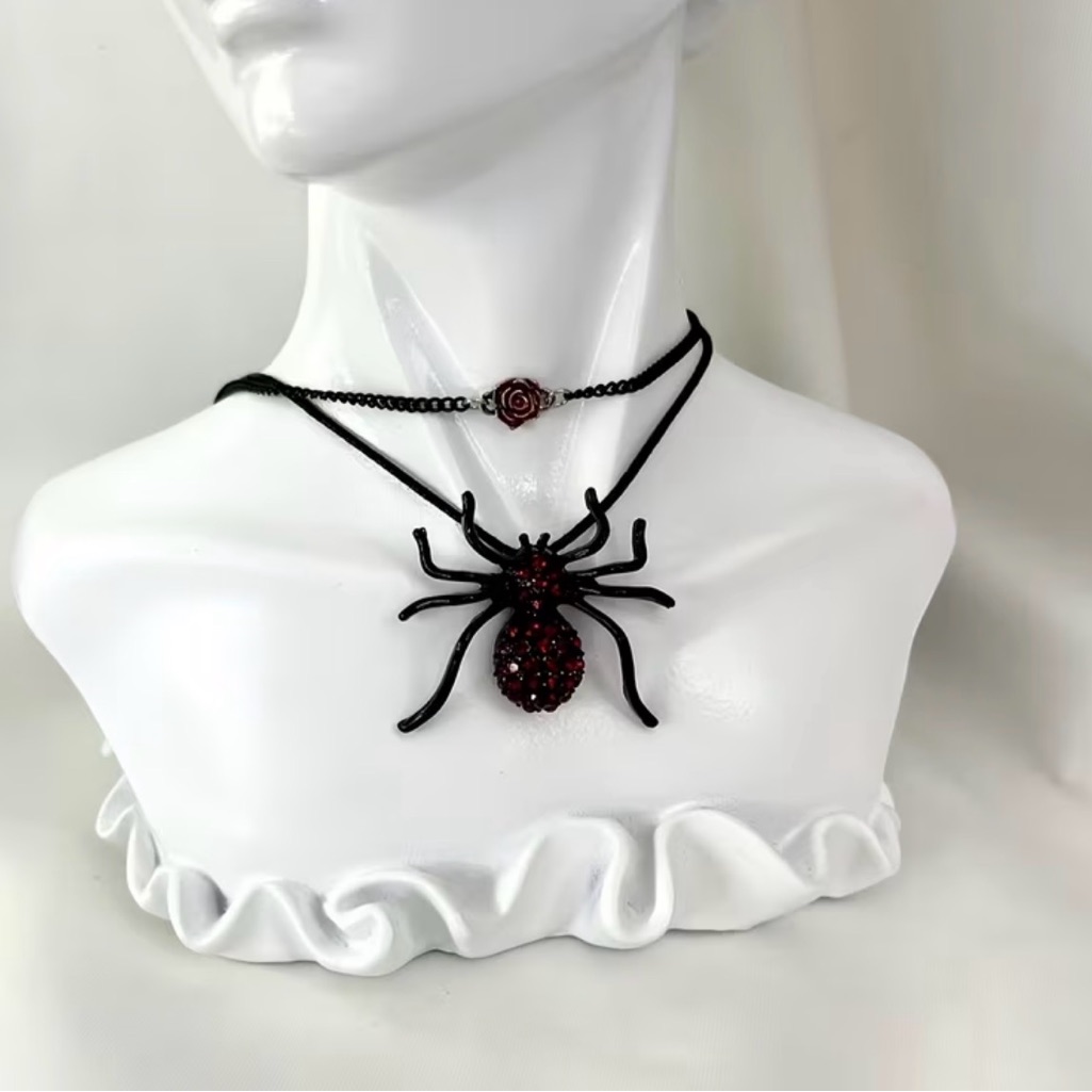 {New} Black & Red Spider Pendant Necklace - Fashion Jewelry